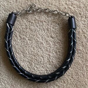 Black and Silver Braided Necklace. Choker with Silver Detailing.👌